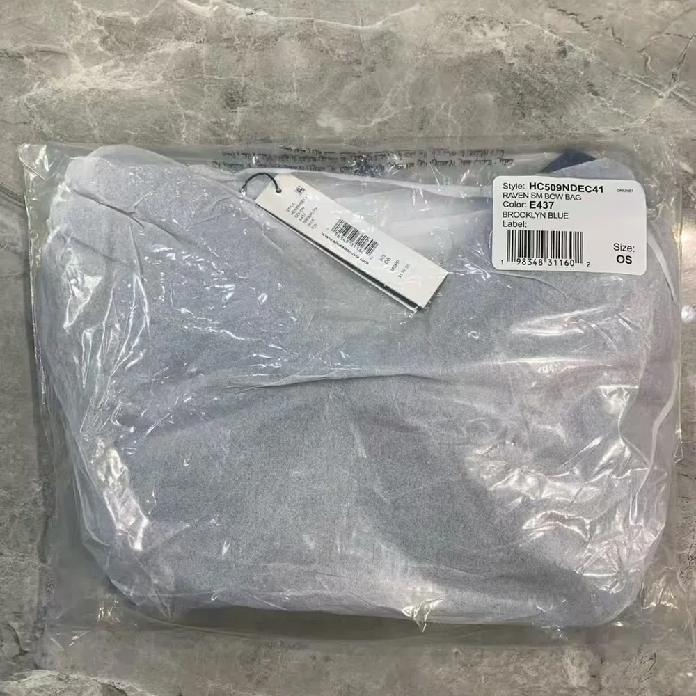 Alice Olivia RAVEN BOW BAG Sold Out - Picture 8 of 12